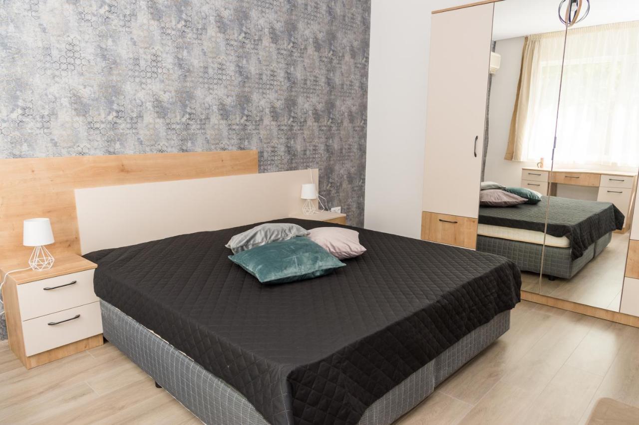 Alagen Apartments بورغاس المظهر الخارجي الصورة
