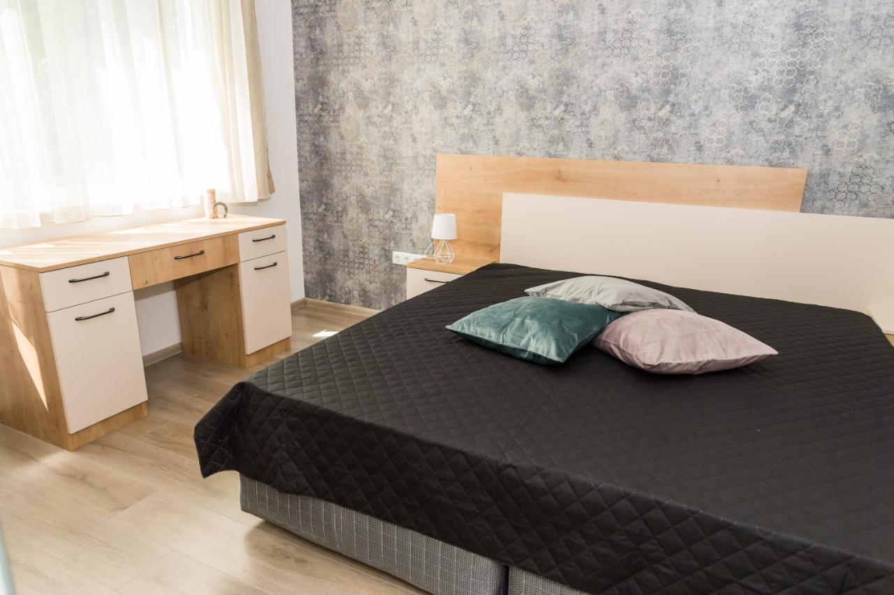 Alagen Apartments بورغاس المظهر الخارجي الصورة